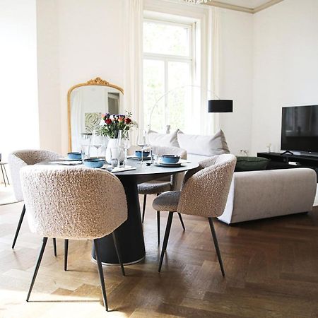 Palais Passy~Design Suite Mit Ausblick Im Zentrum Wiesbaden Exteriér fotografie
