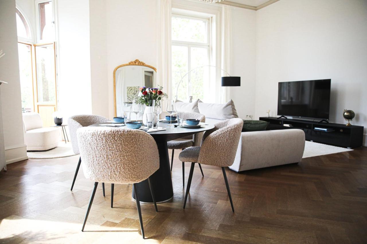 Palais Passy~Design Suite Mit Ausblick Im Zentrum Wiesbaden Exteriér fotografie